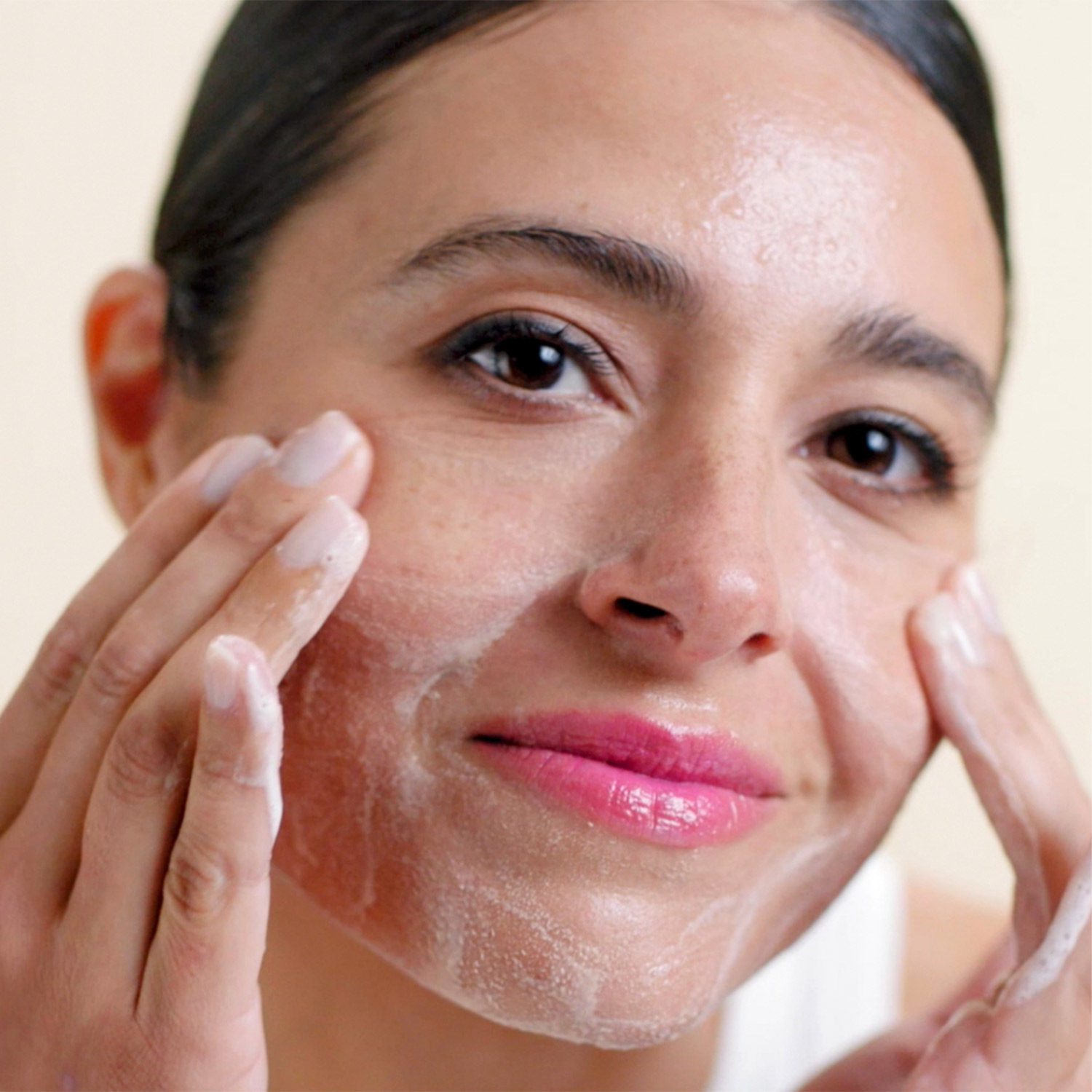 CONFIDENCE IN A CLEANSER™ 148ML (SUERO LIMPIADOR FACIAL)